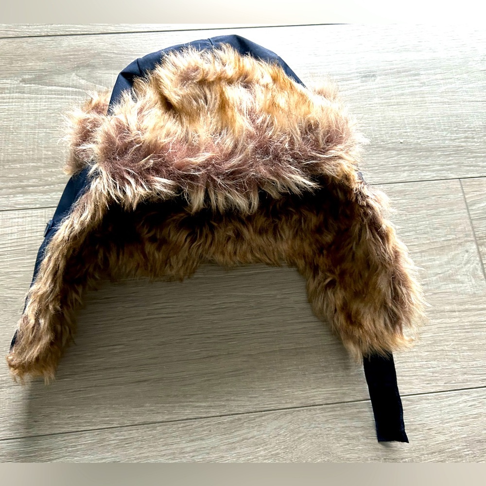 Cozy Trapper Hat. Size: S/M